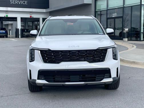 White Pearl 2026 Kia Sorento EX