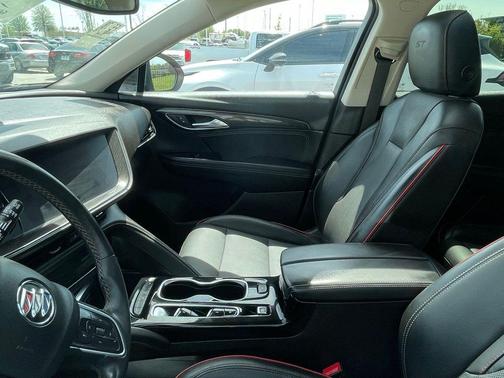 2022 Buick Envision FWD Essence