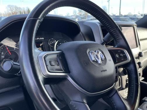 2024 RAM 2500 Big Horn Crew Cab 4x4 6'4' Box