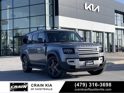 2023 Land Rover Defender 130 SE