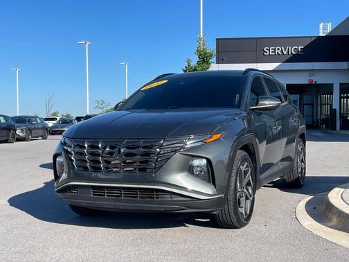 Gray 2022 Hyundai TUCSON SEL