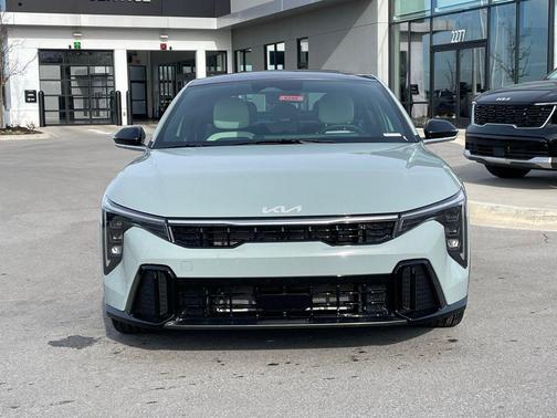 Morning Haze 2026 Kia K4 GT-Line