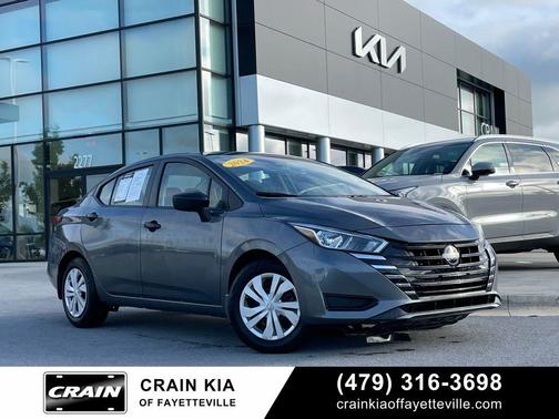 Gun Metallic 2024 Nissan Versa 1.6 S