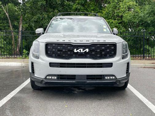 Gray 2022 Kia Telluride SX