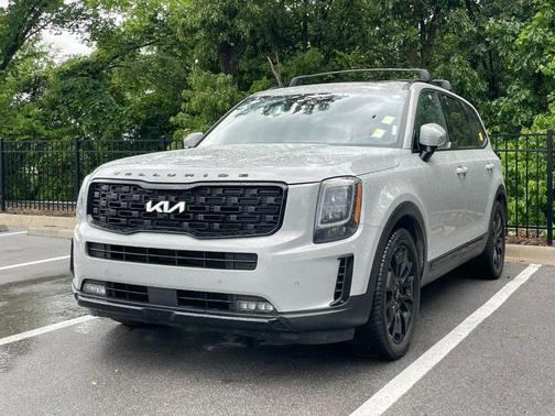 Gray 2022 Kia Telluride SX