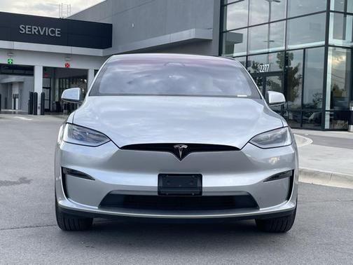2024 Tesla Model X Long Range