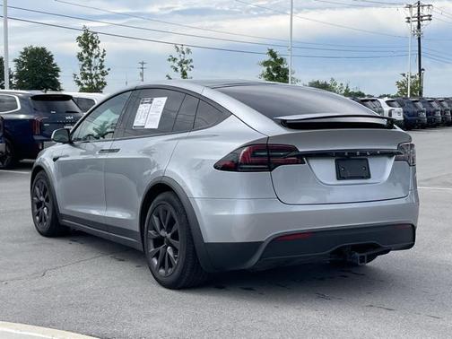 2024 Tesla Model X Long Range