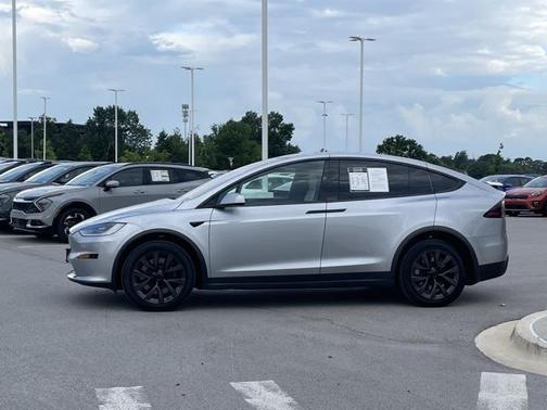 2024 Tesla Model X Long Range
