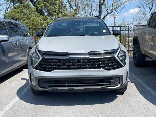 Wolf Gray 2023 Kia Sportage X-Line