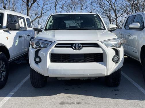 2024 Toyota 4Runner SR5