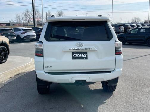 2024 Toyota 4Runner SR5