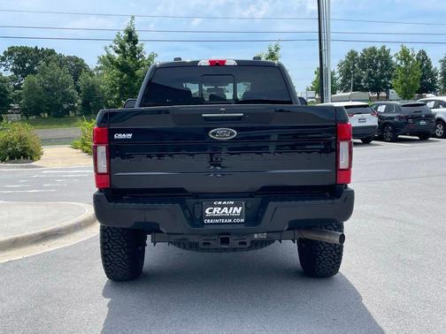 Black Metallic 2022 Ford F-250 Lariat