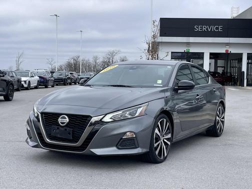 2020 Nissan Altima SR FWD