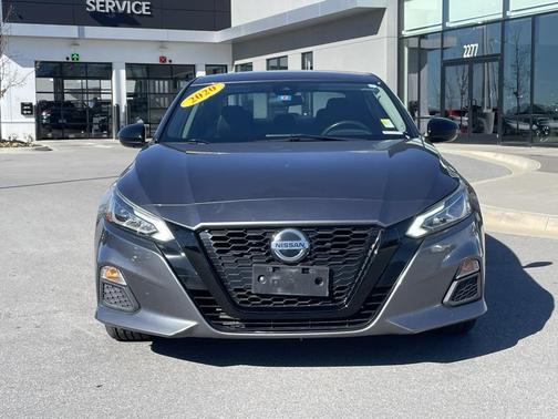 2020 Nissan Altima SR FWD