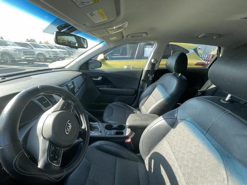 2018 Kia Niro Touring