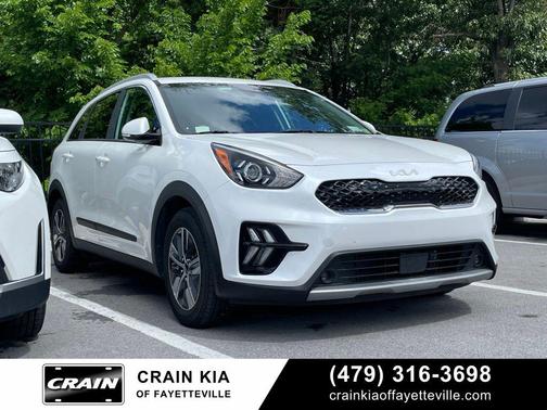 Snow White Pearl 2022 Kia Niro Plug-In Hybrid EX