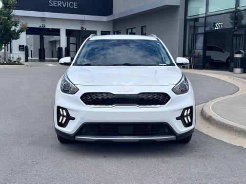 Snow White Pearl 2022 Kia Niro Plug-In Hybrid EX