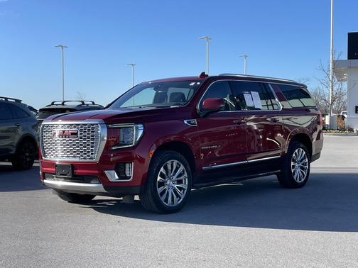 2022 GMC Yukon XL Denali