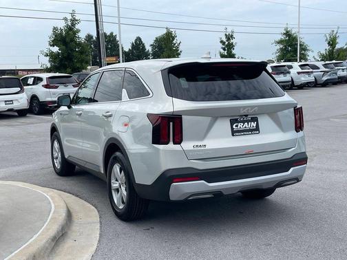 Ivory 2026 Kia Sorento LX