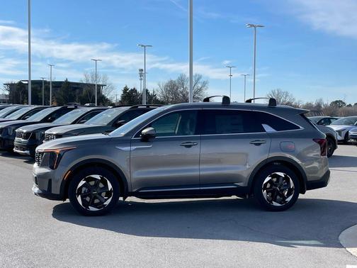 Sand 2026 Kia Sorento Hybrid EX