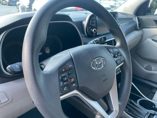 Winter White 2020 Hyundai TUCSON SEL