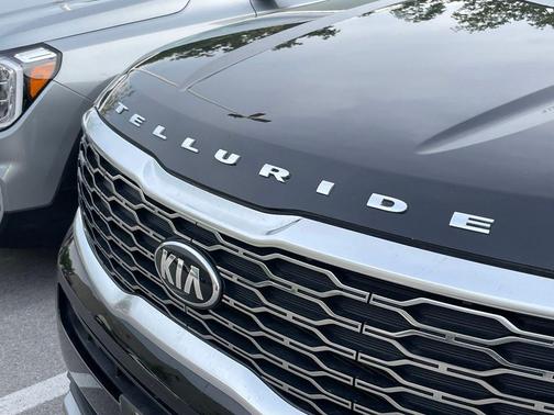 Ebony Black 2021 Kia Telluride EX