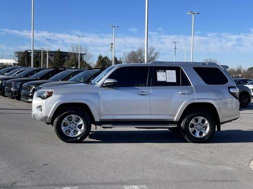 2018 Toyota 4Runner SR5