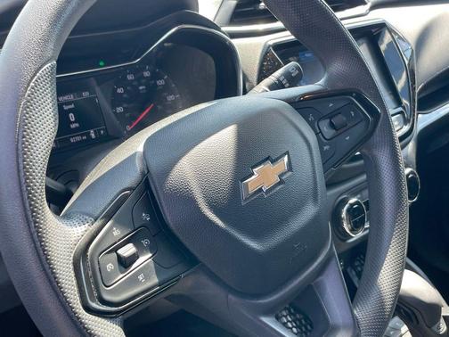 Black Metallic 2022 Chevrolet Trailblazer LT