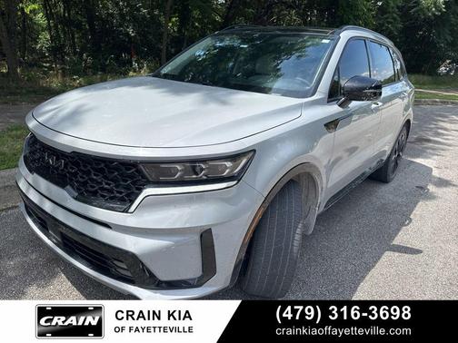 White Pearl 2022 Kia Sorento S