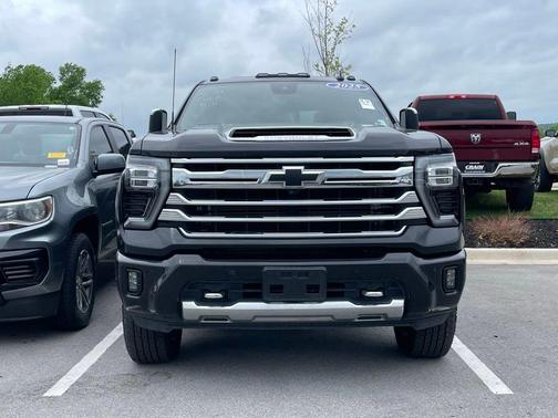 Black 2025 Chevrolet Silverado 2500 High Country