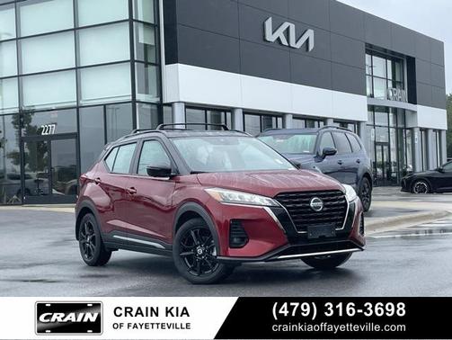 2021 Nissan Kicks SR