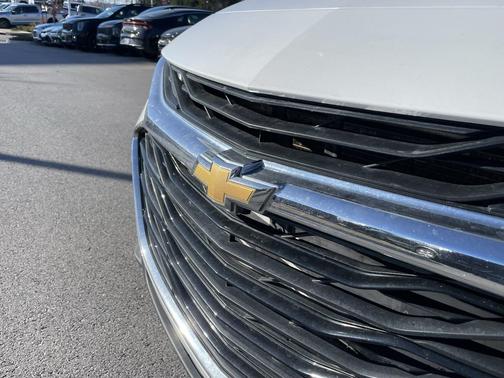 2021 Chevrolet Malibu FWD LT