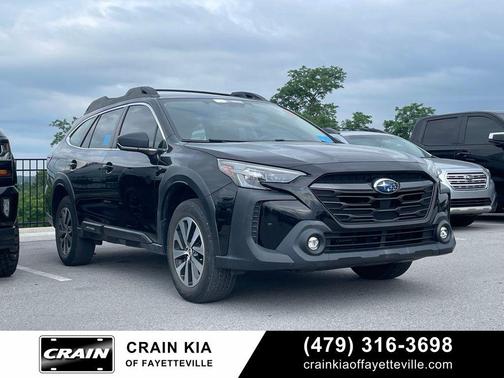 Crystal Black Silica 2023 Subaru Outback Base