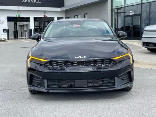 Aurora Black Pearl 2026 Kia K5 LXS FWD