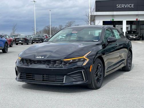 Aurora Black Pearl 2026 Kia K5 LXS FWD