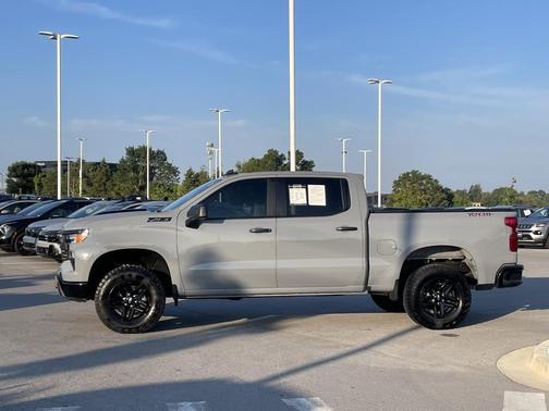 2025 Chevrolet Silverado 1500 Custom Trail Boss
