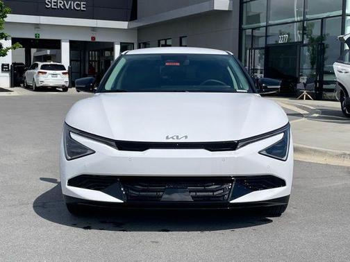 2025 Kia EV6 Wind