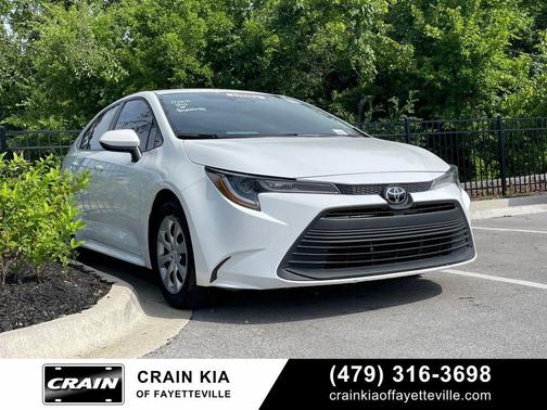 Ice 2023 Toyota Corolla LE