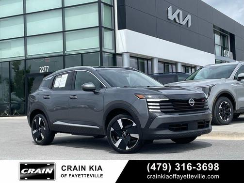 Gun Metallic 2025 Nissan Kicks SR