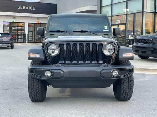Sarge Green Clearcoat 2022 Jeep Wrangler Sport S
