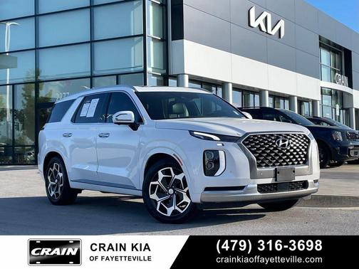 White 2022 Hyundai PALISADE Calligraphy