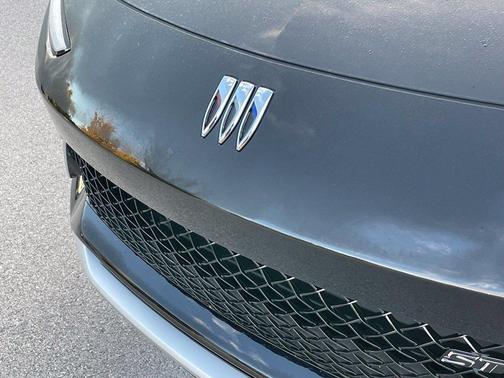 Ebony Twilight Metallic 2026 Buick Envista Sport Touring