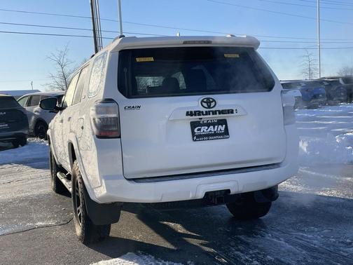 2024 Toyota 4Runner SR5 Premium