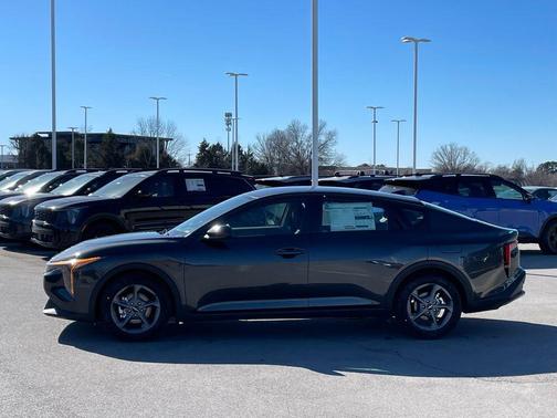 Interstellar Gray 2026 Kia K4 LXS