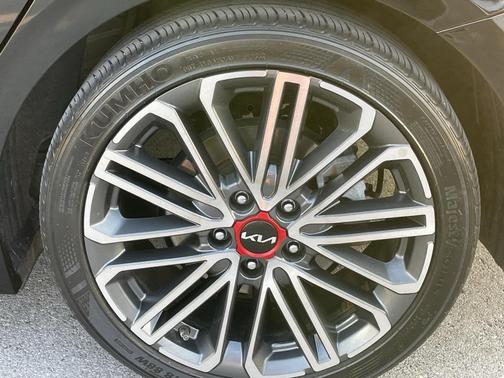 2024 Kia Forte GT
