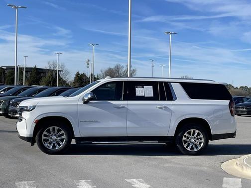 2023 Chevrolet Suburban Premier