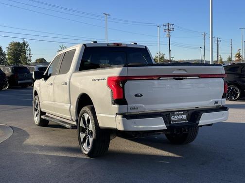 2023 Ford F-150 Lightning Platinum
