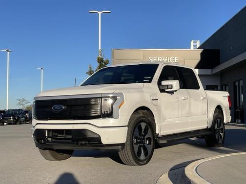 2023 Ford F-150 Lightning Platinum