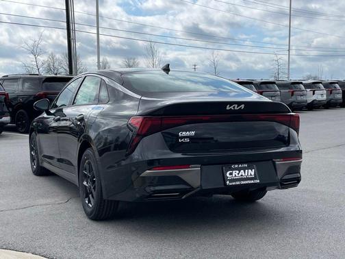 Aurora Black Pearl 2026 Kia K5 LXS FWD