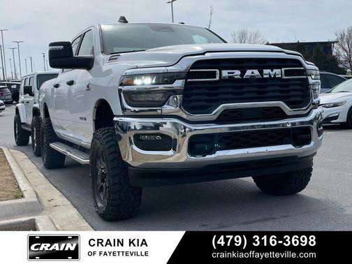 2025 RAM 2500 Big Horn Crew Cab 4x4 6'4' Box